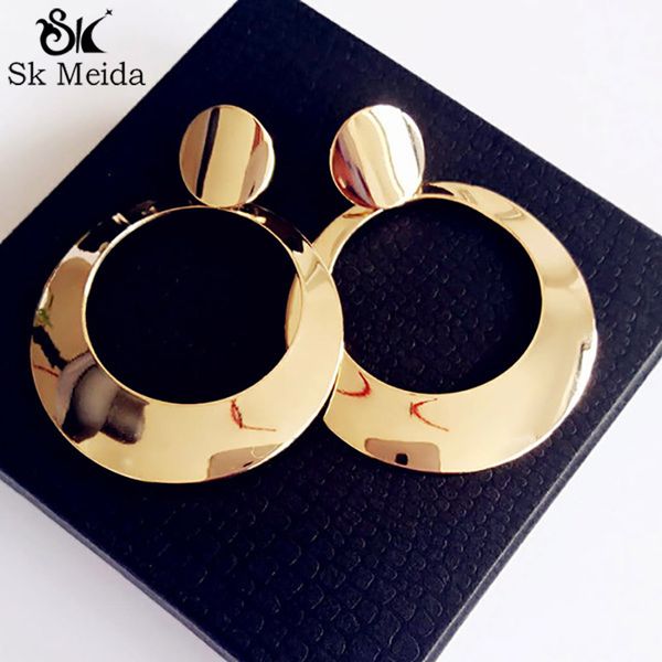 exaggerated circle earring fashion earrings for women pendientes mujer moda jewellery aretes de mujer ear rings bisuteria mm-20, Golden;silver
exaggerated circle earring fashion earrings for women pendientes mujer moda jewellery aretes de mujer ear rings bisuteria mm-20, Golden;silver