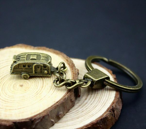 6 pieces key chain женщины key rings пару брелок для ключей rv 27x8mm, Slivery;golden
6 pieces key chain женщины key rings пару брелок для ключей rv 27x8mm, Slivery;golden