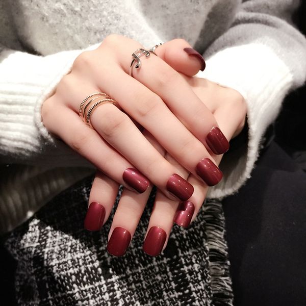 shiny dark wine red finished nail tips short full wrapped acrylic uv press on nails women daily wear with glue sticker z818, Red;gold
shiny dark wine red finished nail tips short full wrapped acrylic uv press on nails women daily wear with glue sticker z818, Red;gold