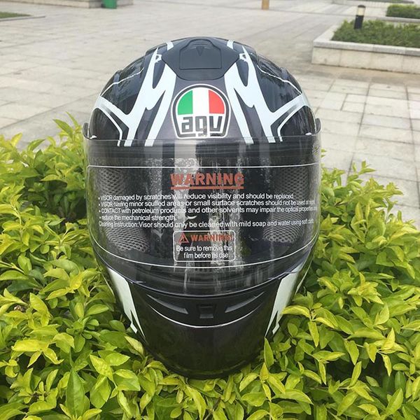 dark gray flashing motorcycle full face helmet motorcross casque moto safety helmet in winter season dot approved
dark gray flashing motorcycle full face helmet motorcross casque moto safety helmet in winter season dot approved