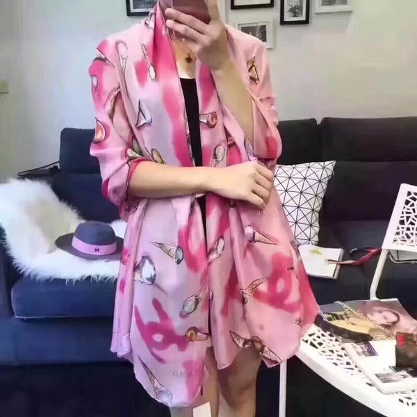 Бренд роскошный шелковый шарф высокое качество дизайнер женщины бренд мороженое
Бренд роскошный шелковый шарф высокое качество дизайнер женщины бренд мороженое