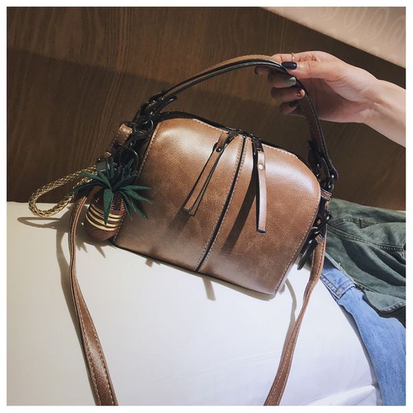 new leather boston bags vintage hasp appliques bags casual bag printing shoulder messenger bags summer zelin //9
new leather boston bags vintage hasp appliques bags casual bag printing shoulder messenger bags summer zelin //9