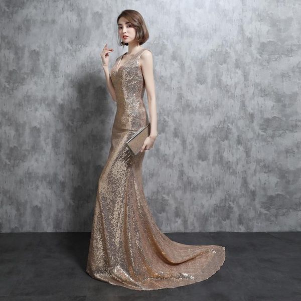 2020 блестки платья выпускного вечера robe de soiree v образным вырезом развертки поезд с рукавов русалка длинные вечерние платья платья под, Black;red
2020 блестки платья выпускного вечера robe de soiree v образным вырезом развертки поезд с рукавов русалка длинные вечерние платья платья под, Black;red