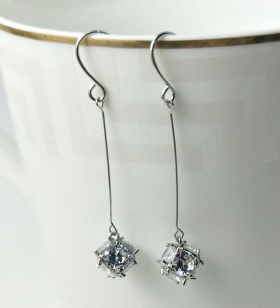 new european and american fashion exquisite jewelry lady zircon long block and cube shiny earrings fashion classic exquisite, Silver
new european and american fashion exquisite jewelry lady zircon long block and cube shiny earrings fashion classic exquisite, Silver