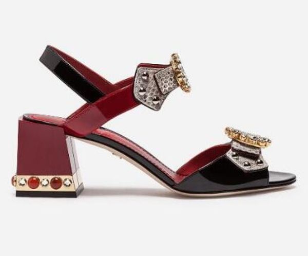 Fashion peal around pyramid heel rivets stud women summer sandals Open Toe ankle buckle strap Thick High Heel shoes
Fashion peal around pyramid heel rivets stud women summer sandals Open Toe ankle buckle strap Thick High Heel shoes
