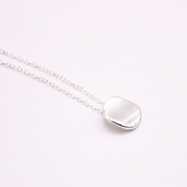 trendy quadrilateral of wave surface pendant geometric necklace for girls the to women gold silver rose three color optional
trendy quadrilateral of wave surface pendant geometric necklace for girls the to women gold silver rose three color optional