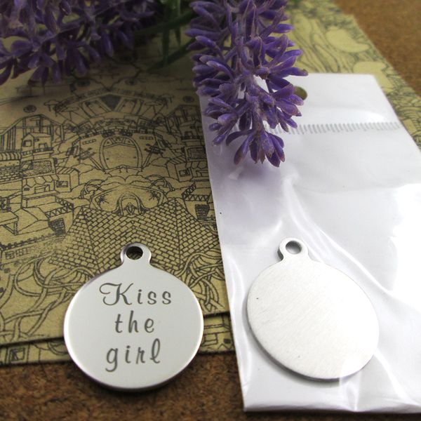 40pcs--"kiss the girl"stainless steel charms more style for choosing diy charms pendants for necklace, Bronze;silver
40pcs--"kiss the girl"stainless steel charms more style for choosing diy charms pendants for necklace, Bronze;silver
