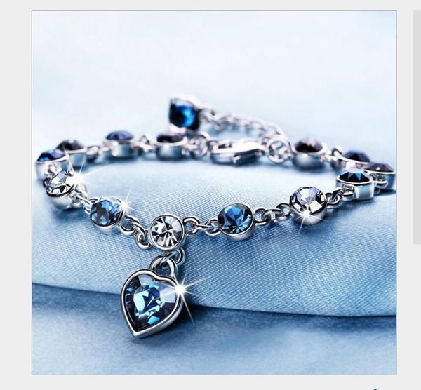fashionable austrian crystal bracelet peach heart flashing fingers on the other end of the metal hand jewelry women's heart ocean, Black
fashionable austrian crystal bracelet peach heart flashing fingers on the other end of the metal hand jewelry women's heart ocean, Black