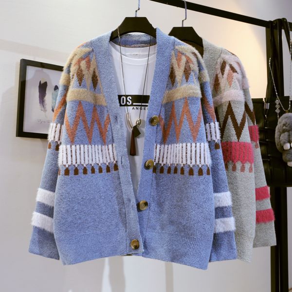 2018 autumn winter new knitted cardigan female loose sweater coat fashion v neck knitwear jacket womens students knit outwear, White;black
2018 autumn winter new knitted cardigan female loose sweater coat fashion v neck knitwear jacket womens students knit outwear, White;black