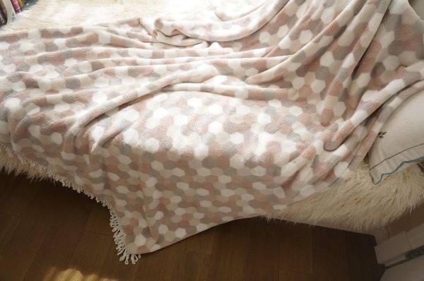 beyond flannel fringe blanket air-conditioned sofa blanket office nap lolls knee - protecting sofa
beyond flannel fringe blanket air-conditioned sofa blanket office nap lolls knee - protecting sofa