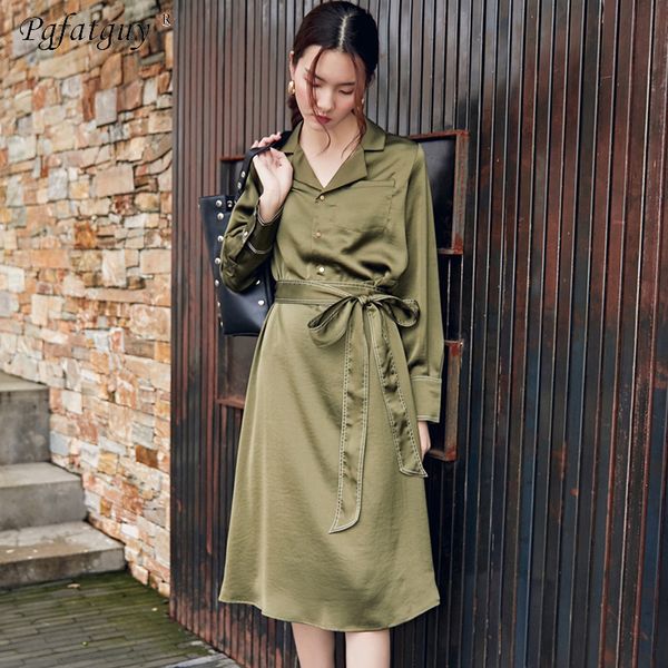 new 2018 autumn women single breasted long trench coat green with belt turn down collar casual office lady business outwear fall, Tan;black
new 2018 autumn women single breasted long trench coat green with belt turn down collar casual office lady business outwear fall, Tan;black