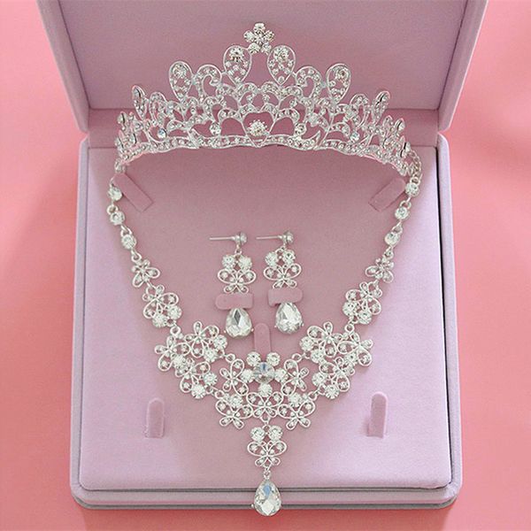 sparkling rhinestone wedding&engagement jewelry sets silver crystal tiara crown earring necklace bridal jewelry sets for women, Slivery;golden
sparkling rhinestone wedding&engagement jewelry sets silver crystal tiara crown earring necklace bridal jewelry sets for women, Slivery;golden