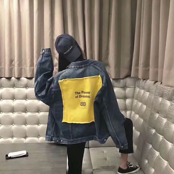 BB Yellow Patch Denim Jacket Retro Street Hip Hop Old Loose Comfortable Men And Women Couples Tide Coat HFWPJK075
BB Yellow Patch Denim Jacket Retro Street Hip Hop Old Loose Comfortable Men And Women Couples Tide Coat HFWPJK075