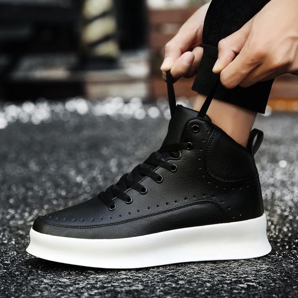 Boots Men High Quality Pu Leather Wear-Resisting Casual Shoes Fashion Men Ankle Shoes Calzado de hombre Thick bottom short Boots
Boots Men High Quality Pu Leather Wear-Resisting Casual Shoes Fashion Men Ankle Shoes Calzado de hombre Thick bottom short Boots