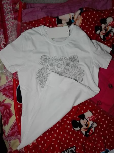 high quality Embroidered Tiger Head tees t-shirts jerseys pure cotton O-neck Pullover shirts Hot Brand man and woman
high quality Embroidered Tiger Head tees t-shirts jerseys pure cotton O-neck Pullover shirts Hot Brand man and woman