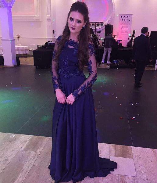 2018 new lace dress long sleeve prom dresses zipper a line evening gowns dresses evening wear, Black;red
2018 new lace dress long sleeve prom dresses zipper a line evening gowns dresses evening wear, Black;red