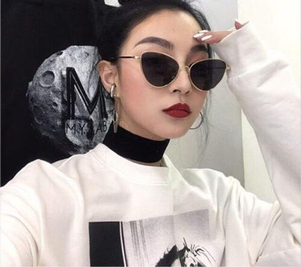 dcm ladies cat eye sun glasse metal women brand designer fashion cateye sunglasses uv400, White;black
dcm ladies cat eye sun glasse metal women brand designer fashion cateye sunglasses uv400, White;black