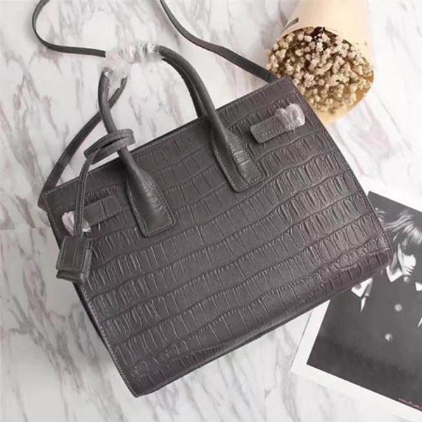 women leather totes medium high size absolutly with bags casual leather grain mouth zipper crocodile reliable 32cm cow quality real xchrf, Red;black
women leather totes medium high size absolutly with bags casual leather grain mouth zipper crocodile reliable 32cm cow quality real xchrf, Red;black