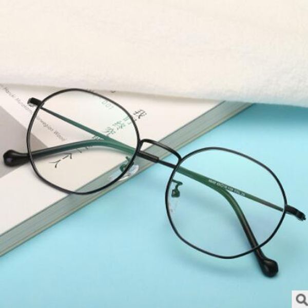 the new vintage irregular flat lens campus students can match the mirror metal eyeglass frame manufacturer direct wholesale, Black
the new vintage irregular flat lens campus students can match the mirror metal eyeglass frame manufacturer direct wholesale, Black