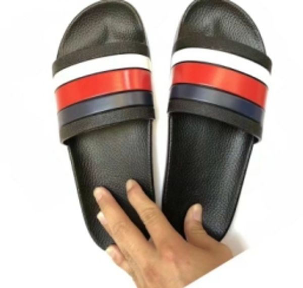 2018 black rubber slide sandal slippers green red white stripe fashion design men women with box classic ladies summer flip flops
2018 black rubber slide sandal slippers green red white stripe fashion design men women with box classic ladies summer flip flops