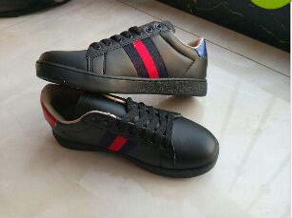 2017 новый женский маленький белый обувь осень мода плоские повседневная обувь кро
2017 новый женский маленький белый обувь осень мода плоские повседневная обувь кро