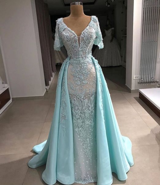 v neck floor length detachable train applique short sleeves custom made evening dresses a line evening gowns, Black;red
v neck floor length detachable train applique short sleeves custom made evening dresses a line evening gowns, Black;red