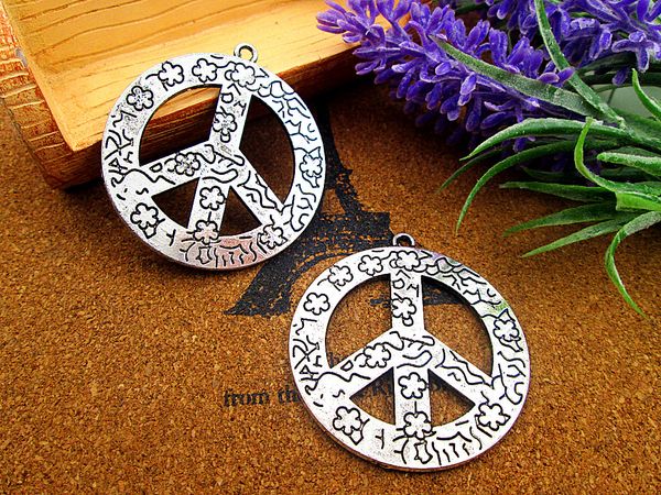 6pcs 45*48mm antique silver the huge peace sign anti-war signs charms pendants, Bronze;silver
6pcs 45*48mm antique silver the huge peace sign anti-war signs charms pendants, Bronze;silver