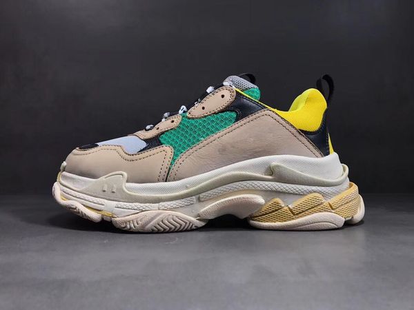 Paris 17FW Triple-S Casual Shoes Luxury Dad ShoesTriple-S Sneaker Luxury Designers Thick sole Old-fashioned Grandpa Sneakers Trainer Outdoor
Paris 17FW Triple-S Casual Shoes Luxury Dad ShoesTriple-S Sneaker Luxury Designers Thick sole Old-fashioned Grandpa Sneakers Trainer Outdoor