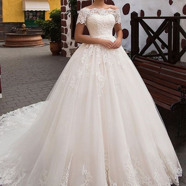 2019 весна-line свадебные платья старинные кружева аппликации sheer с плеча с короткими рукавами скромный тюль свадебные платья с суда поезд, White
2019 весна-line свадебные платья старинные кружева аппликации sheer с плеча с короткими рукавами скромный тюль свадебные платья с суда поезд, White