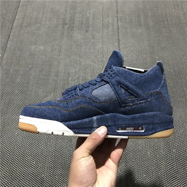 4 джинсовые синие джинсы Travis баскетбола Мужчины 4s Denim LS Синие джинсы Спортивная обувь Кроссовки Высокое качество с коробкой
4 джинсовые синие джинсы Travis баскетбола Мужчины 4s Denim LS Синие джинсы Спортивная обувь Кроссовки Высокое качество с коробкой