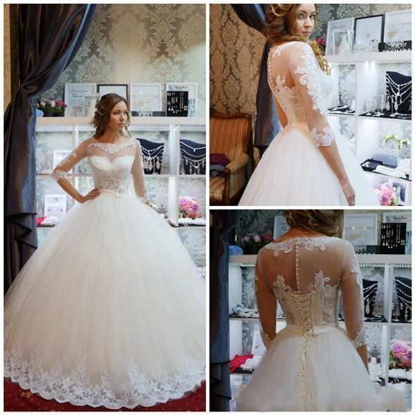 sheer neck 2018 new designer lace ball gown wedding dresses 3/4 sleeves applique lace up sweep train wedding bridal gowns vestido de novia, White
sheer neck 2018 new designer lace ball gown wedding dresses 3/4 sleeves applique lace up sweep train wedding bridal gowns vestido de novia, White