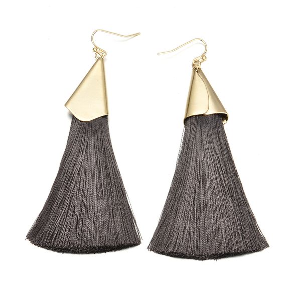 1 pair vintage women bohemian triangle long tassel dangle statement earrings jewelry, Silver
1 pair vintage women bohemian triangle long tassel dangle statement earrings jewelry, Silver
