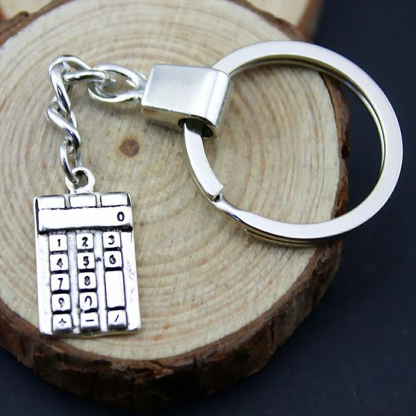 6 pieces key chain women key rings car keychain for keys calculators 23x13mm, Slivery;golden
6 pieces key chain women key rings car keychain for keys calculators 23x13mm, Slivery;golden