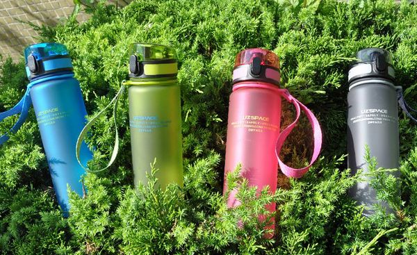 wholesale-2015 holiday sale blue unbreakable outdoor sport water bottle exercise plastic leak-proof drink bottle school water 500ml
wholesale-2015 holiday sale blue unbreakable outdoor sport water bottle exercise plastic leak-proof drink bottle school water 500ml