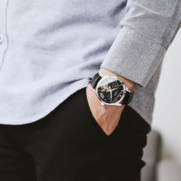 luxury men mechanical watch brand skeleton automatic luminous week waterproof leather wrist watches gifts relogio, Slivery;brown
luxury men mechanical watch brand skeleton automatic luminous week waterproof leather wrist watches gifts relogio, Slivery;brown