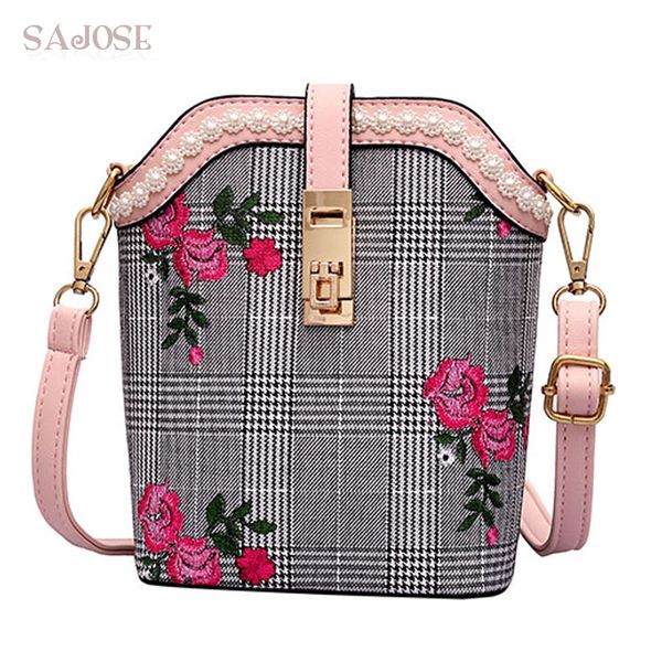 crossbody bags for women fashion leather shoulder bag vintage houndstooth embroidery small pearl messenger bags
crossbody bags for women fashion leather shoulder bag vintage houndstooth embroidery small pearl messenger bags