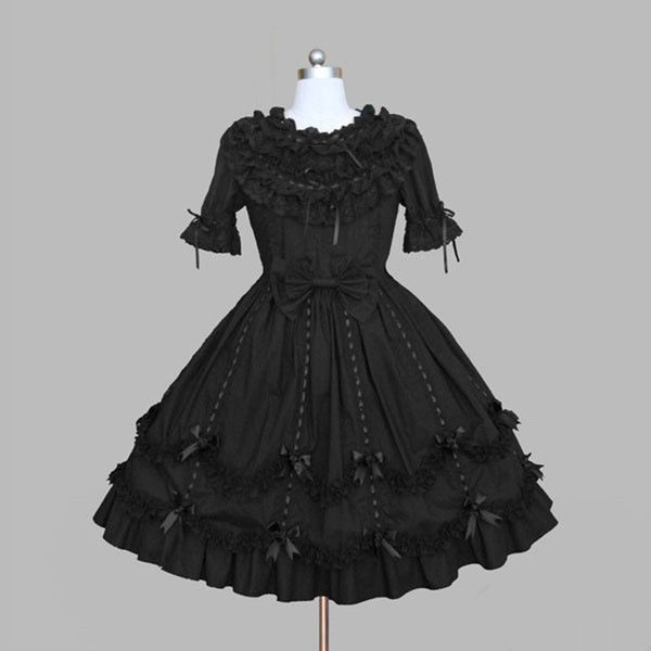 customized 2018 sweet slim princess gothic lolita dresses black cotton short sleeve women ladies cosplay costume for halloween, Black;red
customized 2018 sweet slim princess gothic lolita dresses black cotton short sleeve women ladies cosplay costume for halloween, Black;red
