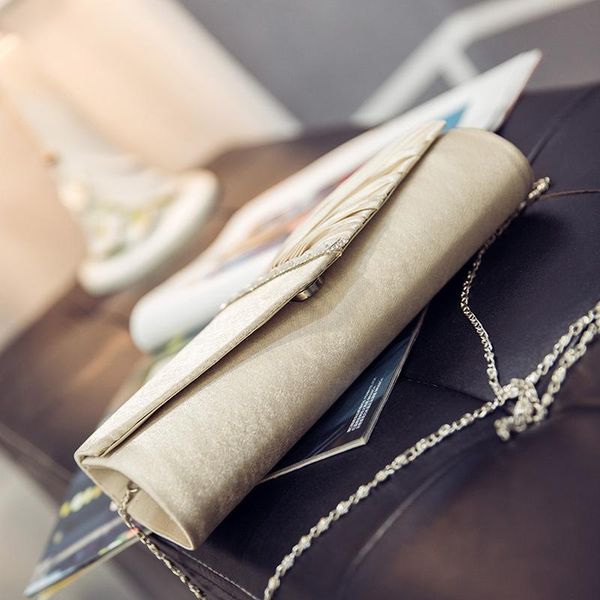 wholesale- luxury diamonds women clutch bags evening bag handbags for party prom box day clutches new fashion 2016 ladies messenger bags
wholesale- luxury diamonds women clutch bags evening bag handbags for party prom box day clutches new fashion 2016 ladies messenger bags