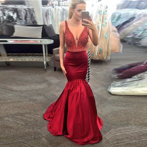 red mermaid evening dresses spaghetti strap beading party gown deep v-neck puffy bottom prom dress 2019, Black;red
red mermaid evening dresses spaghetti strap beading party gown deep v-neck puffy bottom prom dress 2019, Black;red
