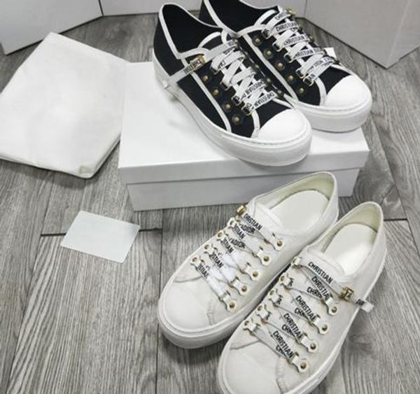 Low Cut Patchwork Leather Women's Sneaker Wholesale Luxury Brand Kanye West Race Runner Casual Shoe white black canvas Trainer Shoes
Low Cut Patchwork Leather Women's Sneaker Wholesale Luxury Brand Kanye West Race Runner Casual Shoe white black canvas Trainer Shoes