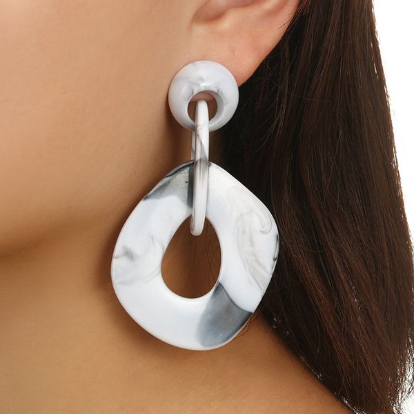 trendy acrylic jewelry exaggerated geometric earrings for women vintage big resin long drop earrings brincos, Silver
trendy acrylic jewelry exaggerated geometric earrings for women vintage big resin long drop earrings brincos, Silver