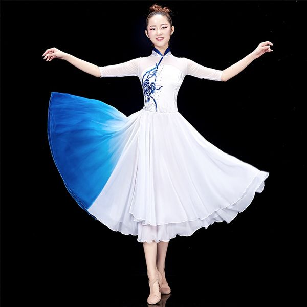 woman 2018 new fund chorus blue white porcelain clothing qipao dresses skirts national customs transparent yarn half sleeve, Black;red
woman 2018 new fund chorus blue white porcelain clothing qipao dresses skirts national customs transparent yarn half sleeve, Black;red