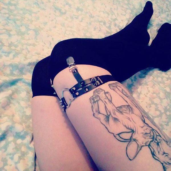 1pcs harajuku women punk leg ring thigh heart garter rock pub girl garter belt rivets adjustable size for women, Black;white
1pcs harajuku women punk leg ring thigh heart garter rock pub girl garter belt rivets adjustable size for women, Black;white