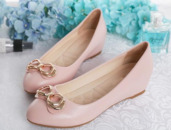 send 2018 new style spring and autumn round head shallow mouth women's slope heel single shoes, Black
send 2018 new style spring and autumn round head shallow mouth women's slope heel single shoes, Black