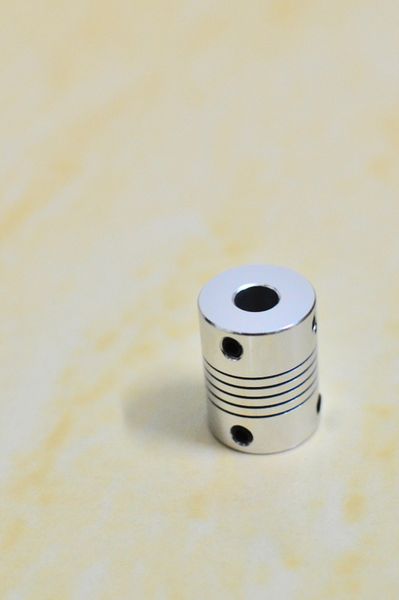 

Aluminum Alloy Flexible Shaft Couplings CNC Stepper Motor Shaft Coupler D19*L25 Winding Encoder Coupling Inner Diameter 3-10 mm