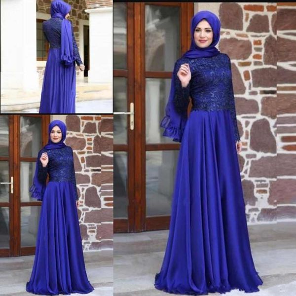 arabic 2018 chiffon high neck evening dresses long sleeves lace appliques floor length prom party dresses custom made, Black;red
arabic 2018 chiffon high neck evening dresses long sleeves lace appliques floor length prom party dresses custom made, Black;red