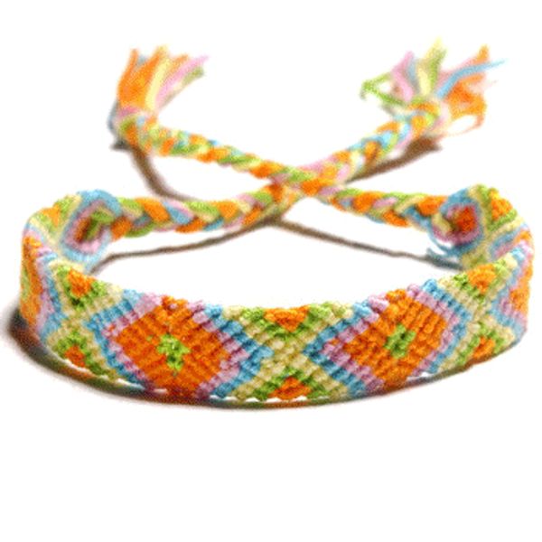 fashion nepalese national wind hand-made rainbow lucky bangle friendship hand rope cjewelry support fba drop shipping h679f, Golden;silver
fashion nepalese national wind hand-made rainbow lucky bangle friendship hand rope cjewelry support fba drop shipping h679f, Golden;silver