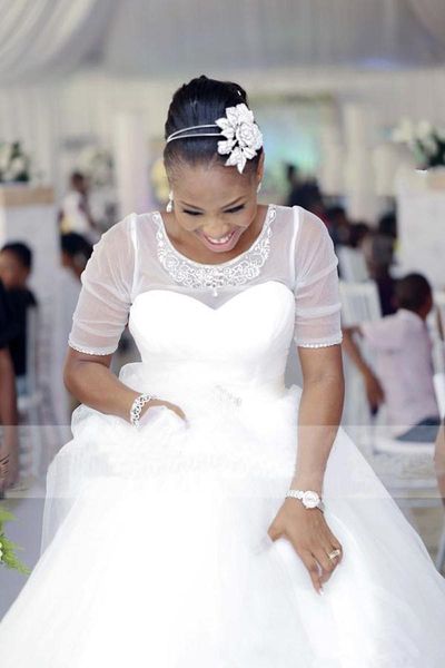 ball gown see through half sleeves wedding dresses crystals neck belt classic design 2019 tulle bridal gowns custom plus size south africa, White
ball gown see through half sleeves wedding dresses crystals neck belt classic design 2019 tulle bridal gowns custom plus size south africa, White