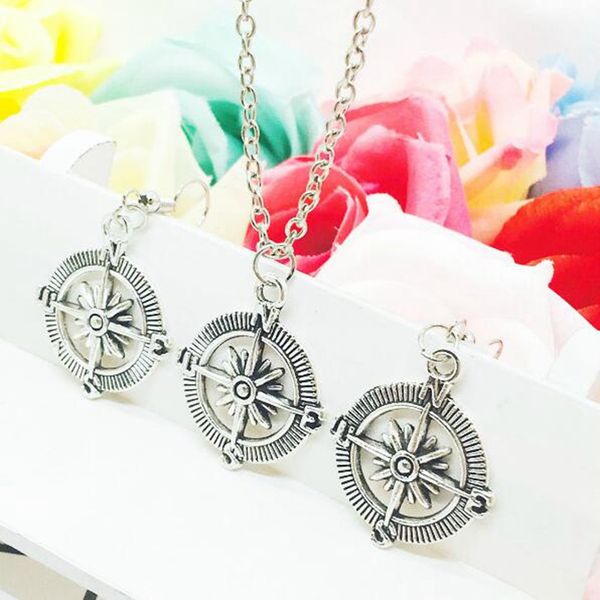 2018 новый горячий популярный старинное серебро навигации компас подвески ожерелье серьги набор творческий женщины ювелирные аксессуары пода, Silver
2018 новый горячий популярный старинное серебро навигации компас подвески ожерелье серьги набор творческий женщины ювелирные аксессуары пода, Silver