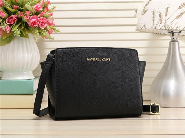 2018 new women fa hion pu letter zipper houlder bag 7 color per onality diagonal hopping bag de igner brand houlder bag
2018 new women fa hion pu letter zipper houlder bag 7 color per onality diagonal hopping bag de igner brand houlder bag